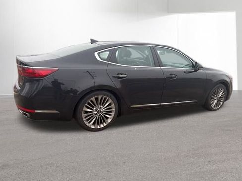 Used 2019 Kia Cadenza Limited image 23
