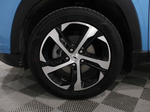 Used 2025 Chevrolet Trax RS image 33