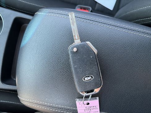 Used 2021 Kia Sportage LX w/ LX AWD Popular Package image 47