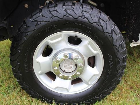 Used 2012 Ford F350 XLT w/ XLT Interior Pkg image 22