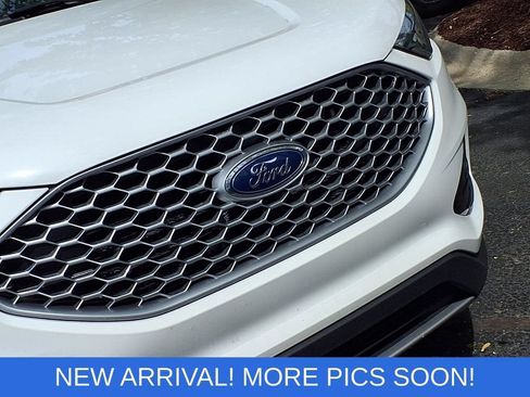 Certified 2023 Ford Edge SEL w/ Convenience Package AWD/4WD image 31