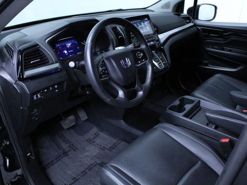 Used 2021 Honda Odyssey Touring image 15