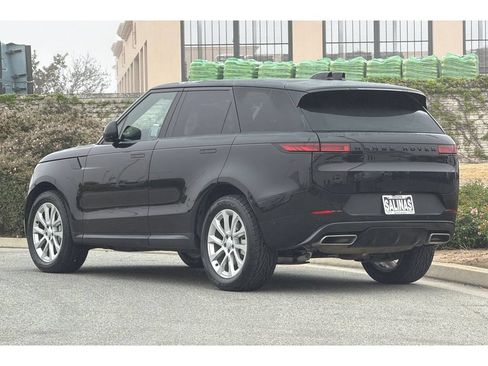 Used 2025 Land Rover Range Rover Sport SE AWD/4WD image 6