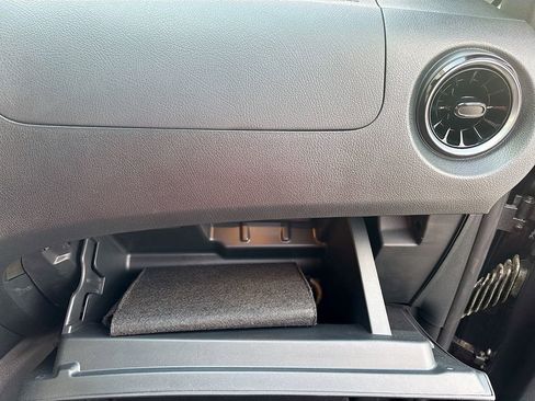 Used 2023 Mercedes-Benz Metris Passenger image 21