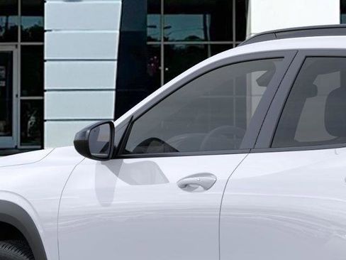 New 2026 Chevrolet Trax RS w/ Sunroof Package image 44