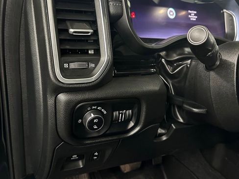 Used 2025 RAM 1500 Laramie w/ Night Edition AWD/4WD image 14