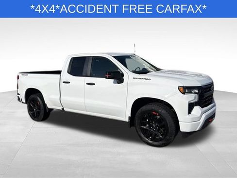Used 2023 Chevrolet Silverado 1500 RST w/ Redline Edition AWD/4WD image 1