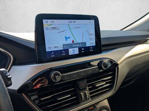 Used 2020 Ford Escape SE image 13