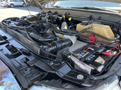 Used 2011 Ford F250 XLT w/ XLT Premium Pkg image 42