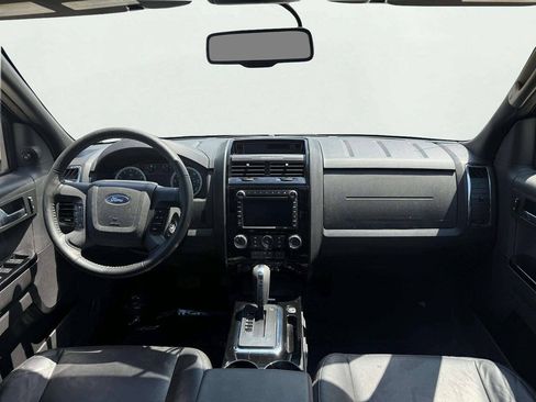Used 2010 Ford Escape Limited AWD/4WD image 14