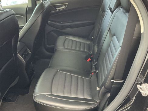 Used 2016 Ford Edge SEL w/ Equipment Group 201A AWD/4WD image 10