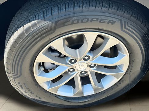 Used 2020 Hyundai Santa Fe SEL FWD image 38