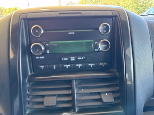 Used 2010 Ford Explorer XLT AWD/4WD image 16