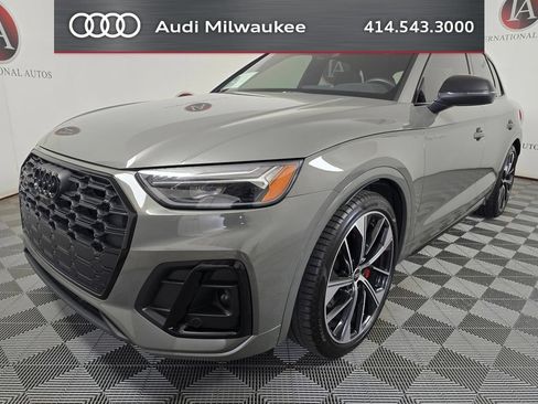 Used 2023 Audi SQ5 Premium Plus w/ Premium Plus Package AWD/4WD image 5