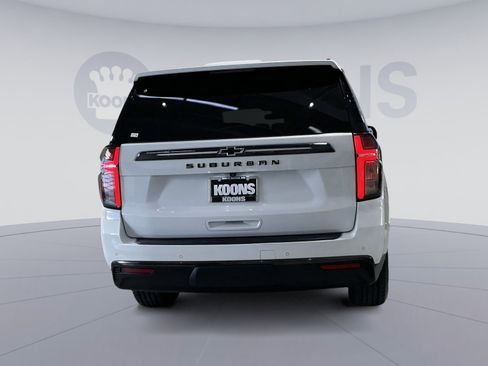 Used 2021 Chevrolet Suburban Z71 w/ Z71 Off-Road Package image 15