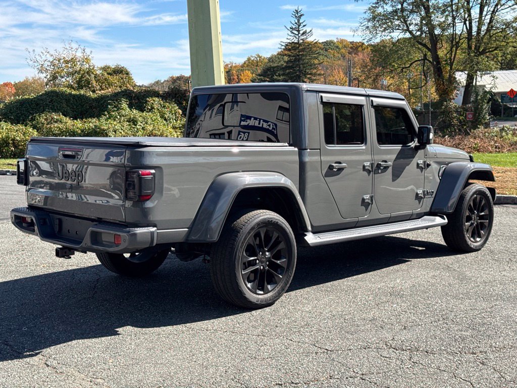 Used 2023 Jeep Gladiator Overland AWD/4WD image 7