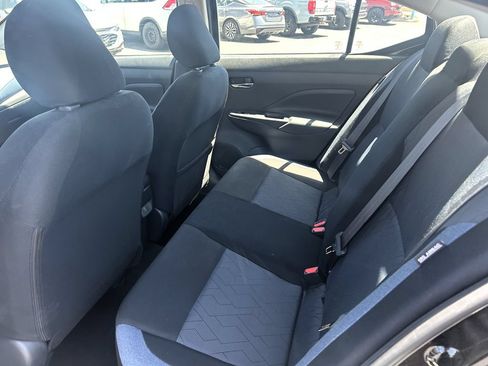 Used 2025 Nissan Versa SV FWD image 28