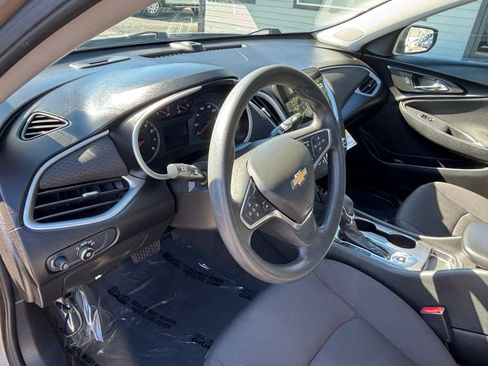 Used 2024 Chevrolet Malibu LS image 13