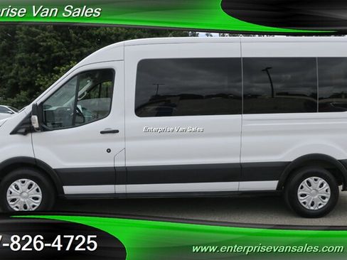 Used 2023 Ford Transit 350 XLT RWD image 8