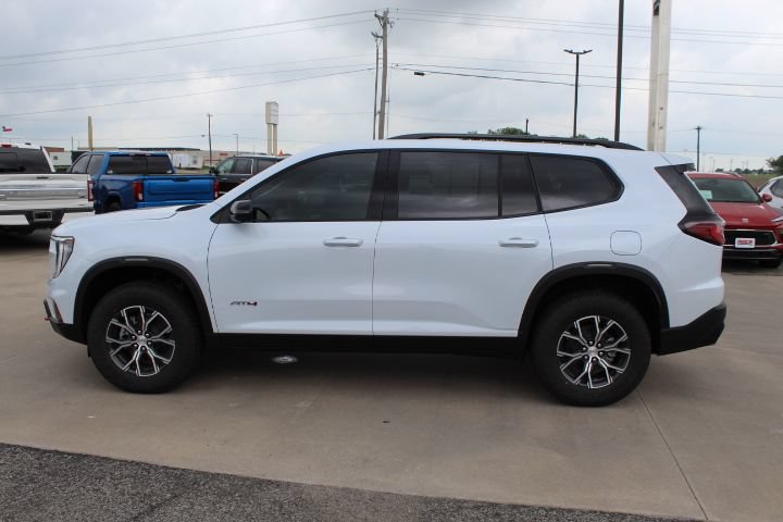 New 2026 GMC Acadia AT4 w/ Luxury Package AWD/4WD image 2