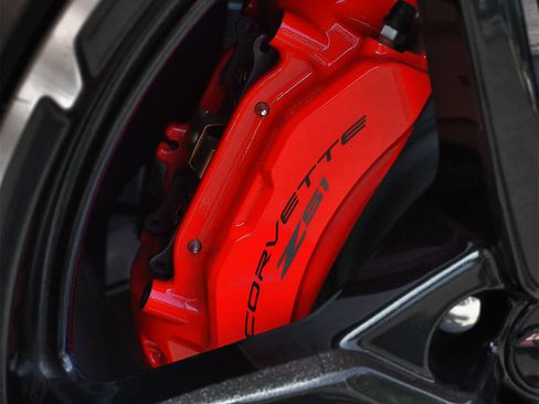 Used 2021 Chevrolet Corvette Stingray Premium Cpe w/ Z51 Performance Package RWD image 47
