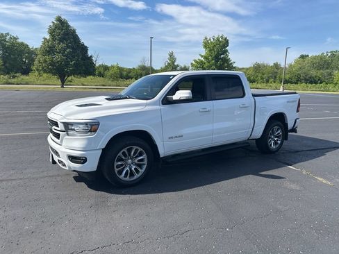 Used 2021 RAM 1500 Laramie w/ Sport Appearance Package AWD/4WD image 3