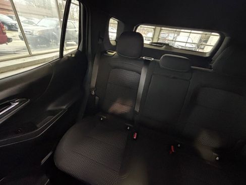 Used 2025 Chevrolet Equinox LT image 43