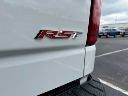 Used 2024 Chevrolet Silverado 1500 RST AWD/4WD image 36