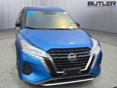 Used 2024 Nissan Kicks S FWD image 5