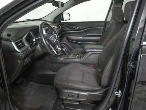 Used 2019 GMC Acadia SLE image 15