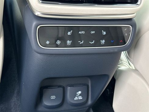 New 2026 Genesis GV80 3.5T Prestige image 23