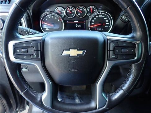 Used 2022 Chevrolet Silverado 1500 LT w/ Bed Protection Package AWD/4WD image 11