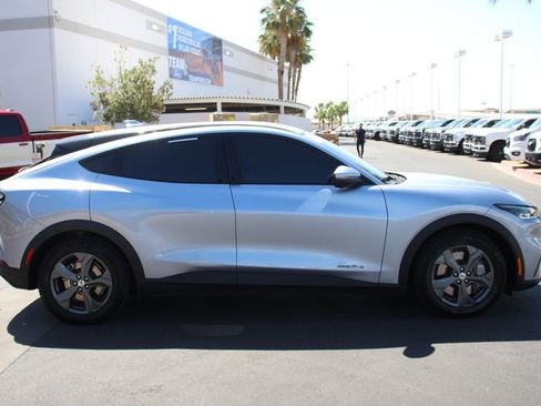 Certified 2022 Ford Mustang Mach-E Select w/ Comfort/Technology Package AWD/4WD image 10