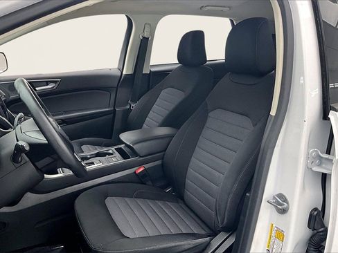 Used 2022 Ford Edge SE w/ Black Appearance Package image 25