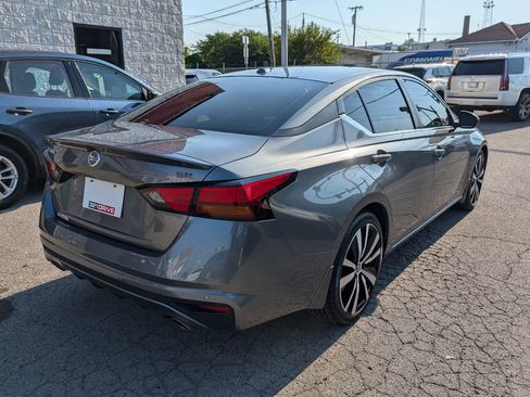 Used 2022 Nissan Altima 2.5 SR image 6