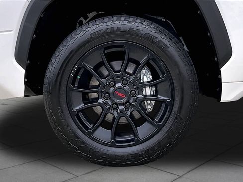 Used 2024 Toyota Tundra SR5 w/ SR5 Premium Package RWD image 10