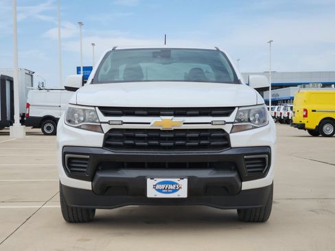 Used 2022 Chevrolet Colorado LT w/ Fleet Safety Package RWD image 2