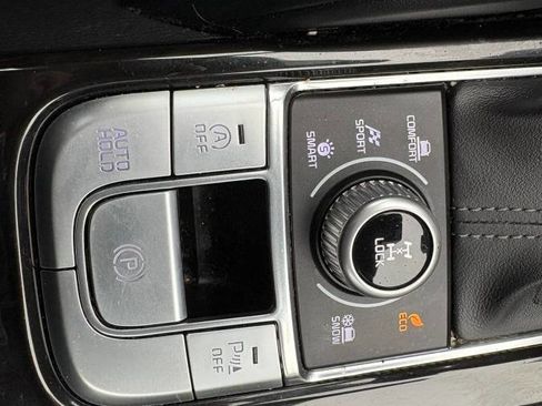 Used 2020 Kia Telluride S image 18