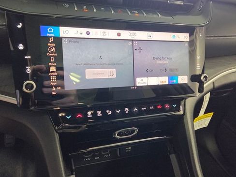 New 2026 Jeep Grand Cherokee Limited w/ Limited Altitude Package image 19