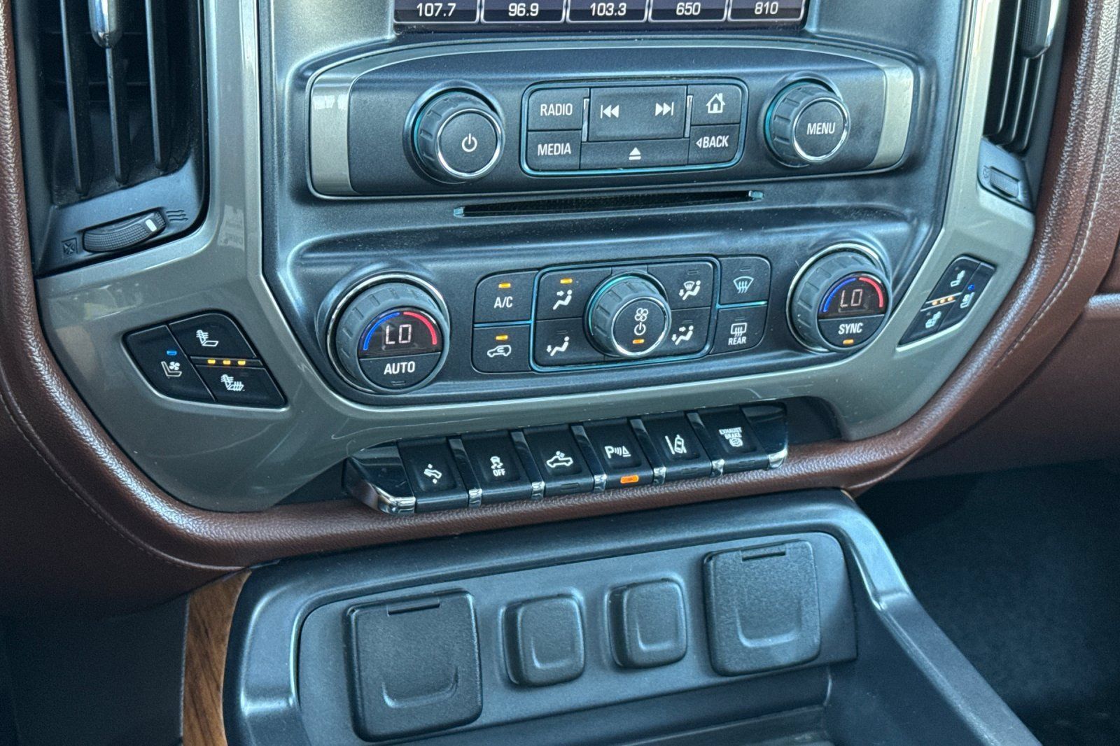Used 2017 Chevrolet Silverado 2500 High Country w/ Duramax Plus Package AWD/4WD image 25