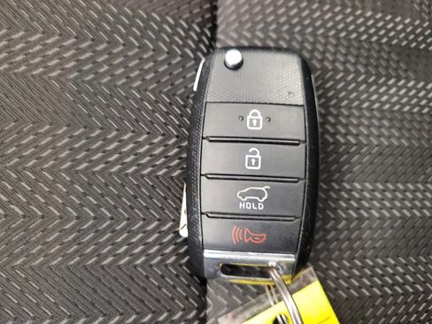Used 2017 Kia Sportage LX image 32