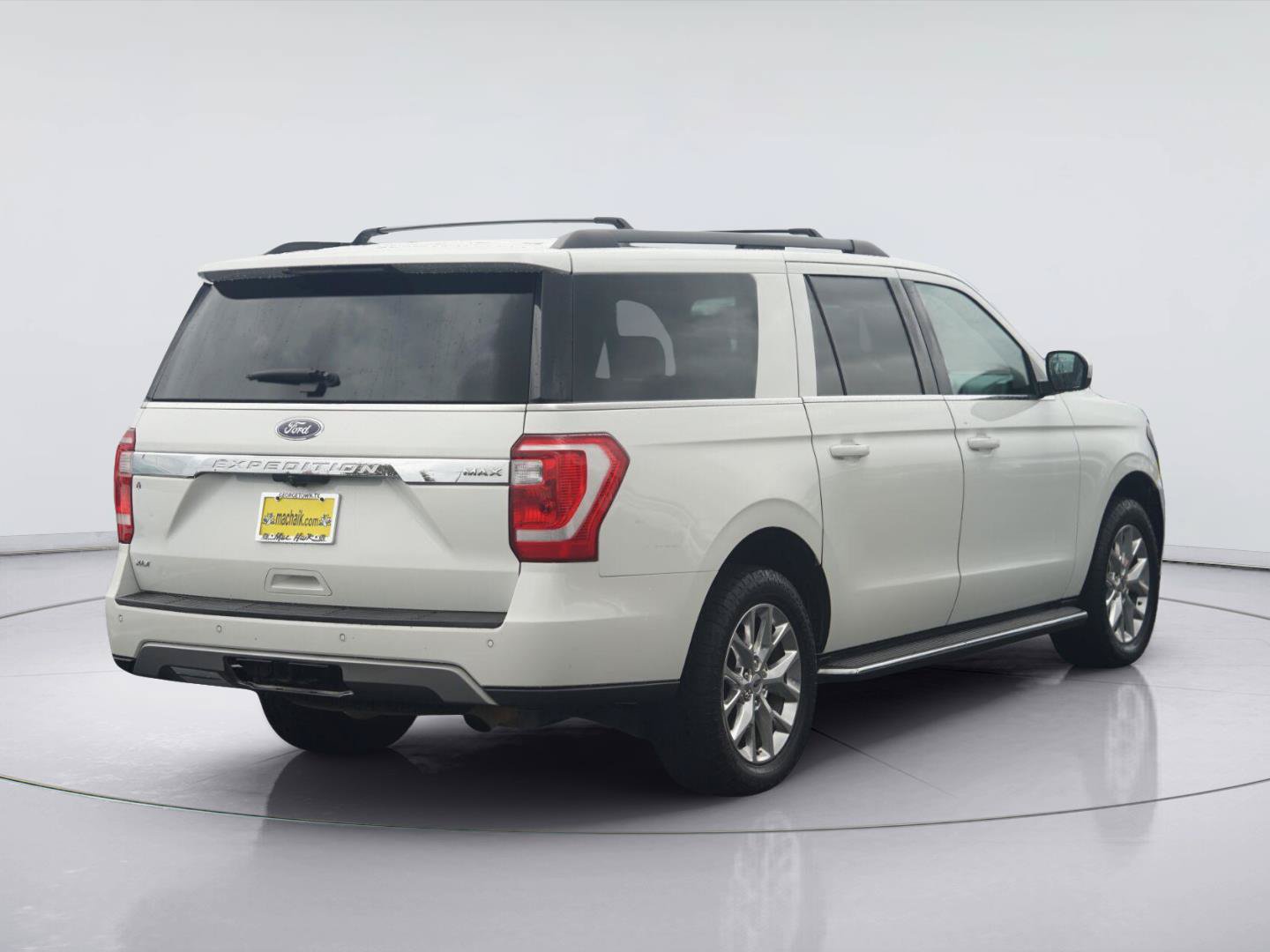 Used 2020 Ford Expedition Max XLT w/ Equipment Group 202A RWD image 6