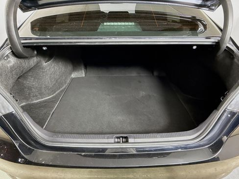 Used 2024 Toyota Camry LE FWD image 31