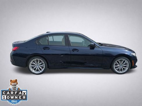 Used 2023 BMW 330i xDrive Sedan w/ Premium Package image 3