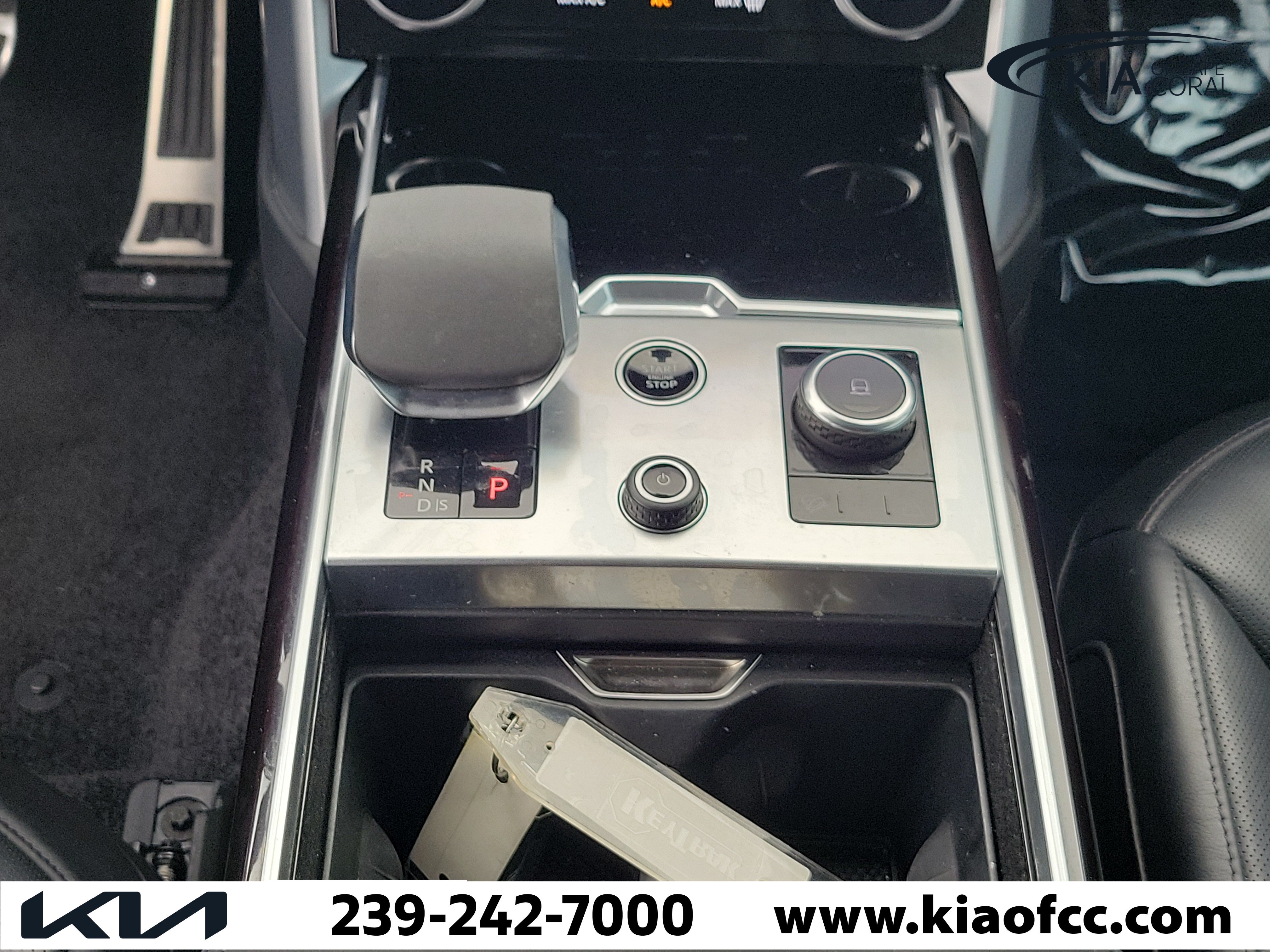 Used 2023 Land Rover Range Rover SE AWD/4WD image 21