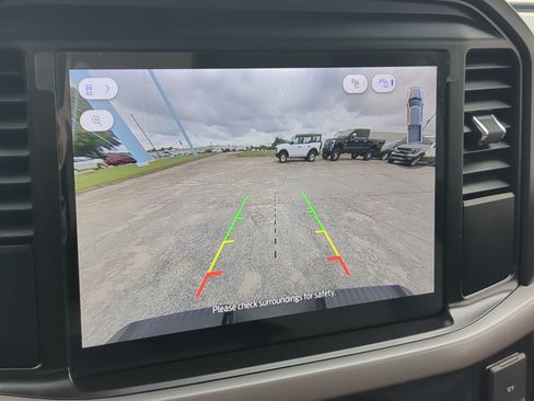 Certified 2025 Ford F150 XL RWD image 17