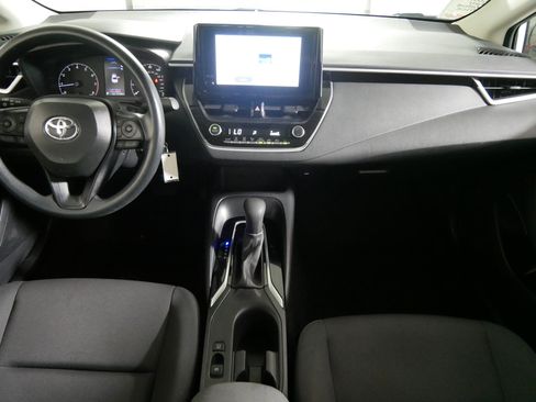 Used 2024 Toyota Corolla LE FWD image 10