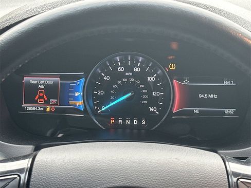 Used 2018 Ford Explorer Sport image 29