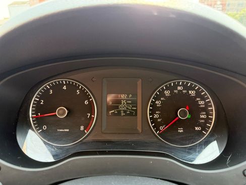 Used 2014 Volkswagen Jetta SE FWD image 12