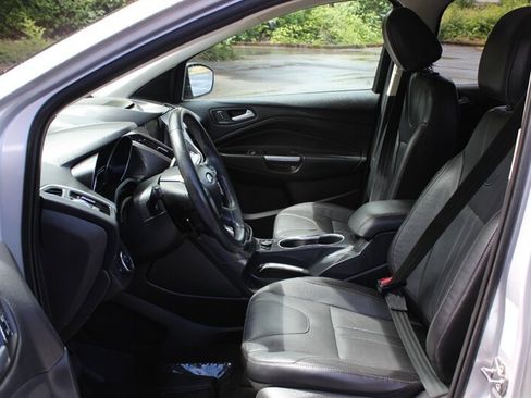Used 2013 Ford Escape Titanium w/ Parking Technology Pkg AWD/4WD image 10